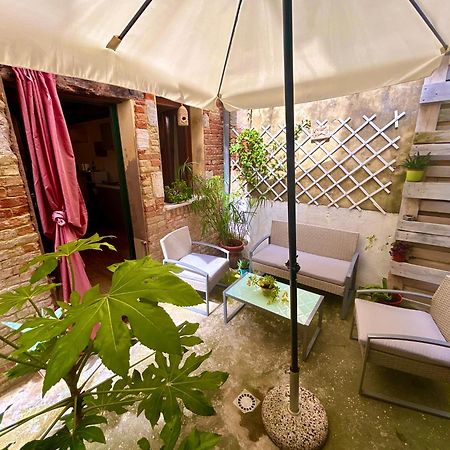 Ca 3 Leoni - Romantic House In The Heart Of 베니스 외부 사진