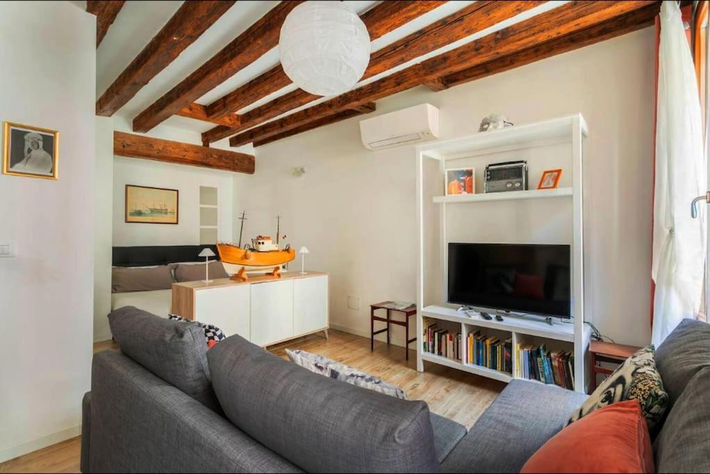 Ca 3 Leoni - Romantic House In The Heart Of 베니스 외부 사진